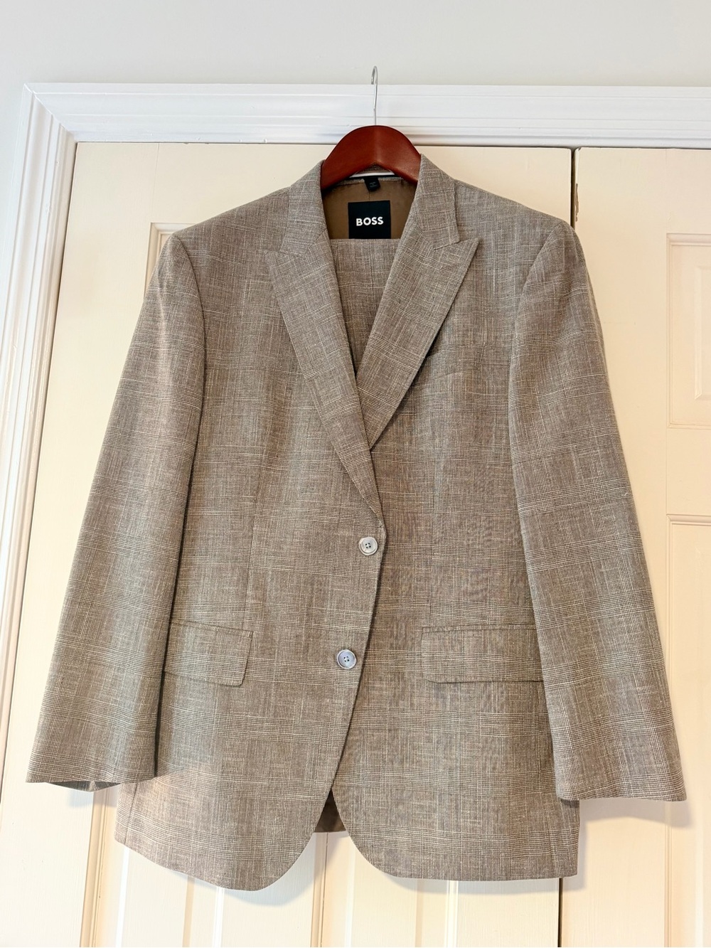 Hugo Boss Gray Glen Plaid Wool Blend Suit 36R 35x38.5 Tailored